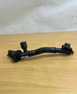 BMW 5 F10 F11 Brake vacuum hose/pipe 70343061 D5010