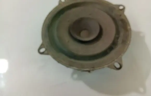 Opel Astra F Front door speaker 90228314