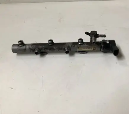 Audi Q7 4L Fuel main line pipe 059130090AG