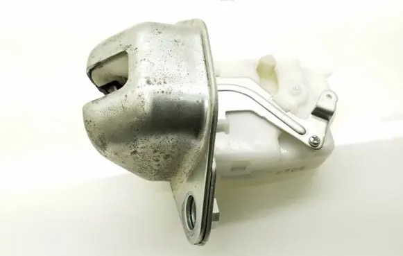 Tailgate/trunk/boot lock/catch/latch