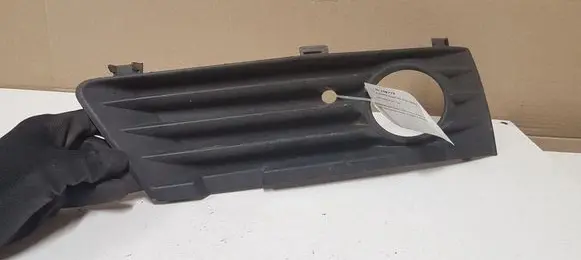 Opel Zafira B Front fog light trim/grill 13124990