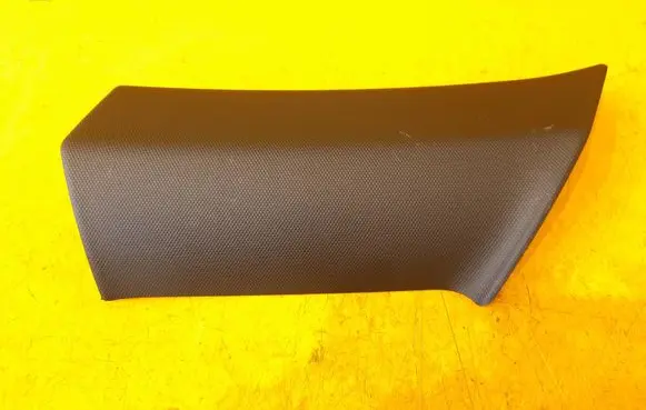 BMW 2 F44 (D)pillar trim (top) 7475554