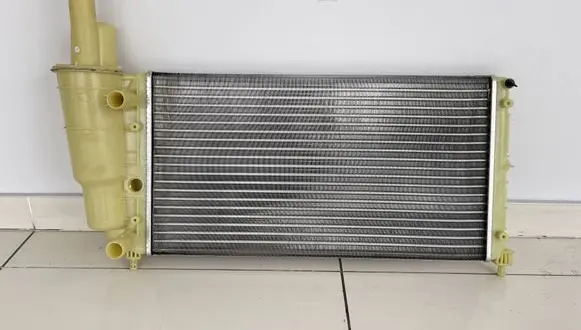Lancia Y 840 Coolant radiator 46465021 7774531
