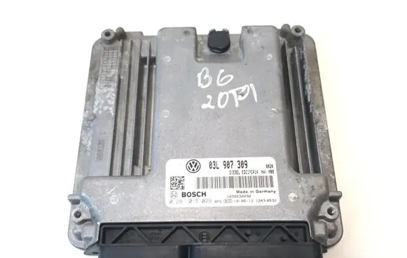 Volkswagen PASSAT B6 Engine control unit/module 03L907309 0281015029 EDC17CP14