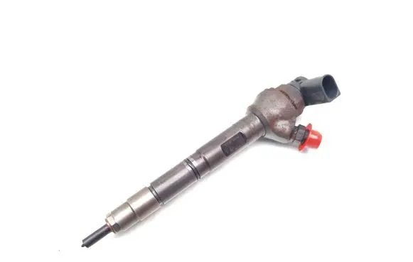 Audi A4 S4 B8 8K Fuel injector 03L130277J 0445110369