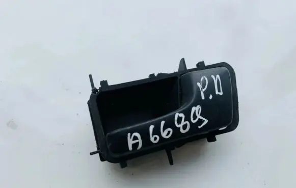 Volkswagen PASSAT B3 Front door interior handle 357837236