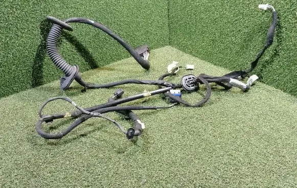 Renault Trafic III (X82) Front door wiring loom 241254923R 93457984