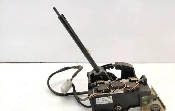 Alfa Romeo 166 Gear shifter/selector 153079000