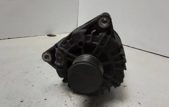 Peugeot Partner Generator/alternator 9665617780 2605546A TG15C154