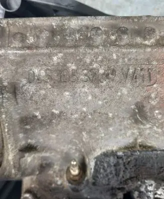 Volkswagen Polo Engine head 045103373h