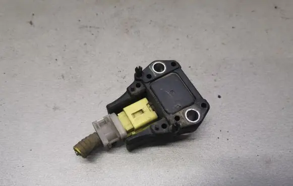 Subaru Outback Airbag deployment crash/impact sensor 98231AG000