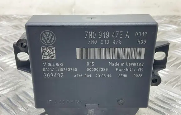Seat Alhambra (Mk2) Parking PDC control unit/module 7N0919475A