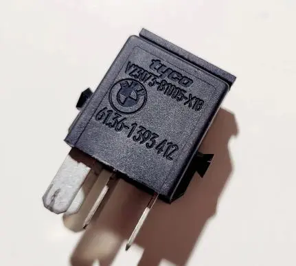 BMW 5 E39 Other relay 61361393412 23073B1005