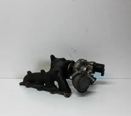 Volkswagen Golf VI Turbo 4937311030 03C145701R