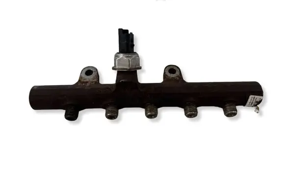 Renault Megane III Fuel main line pipe H8200701690