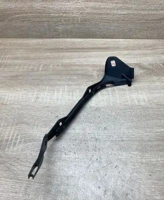 Mercedes-Benz A W169 Rear bumper mounting bracket A1698850363
