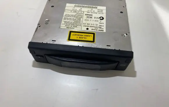 BMW 5 E60 E61 CD/DVD changer 65126956939 6927589