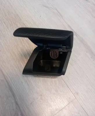 Opel Omega B2 Car ashtray 90379201 23090