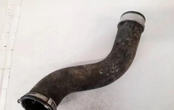 Mercedes-Benz C AMG W204 Intercooler hose/pipe a2045281882 s20599a
