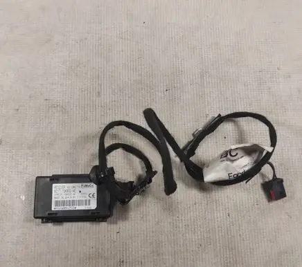 Ford Transit Aerial antenna amplifier 6C1T15K602AE 6C1T14335BC