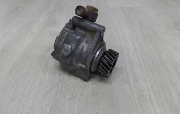 Mitsubishi Canter Power steering pump MK472201 478-0430 41786