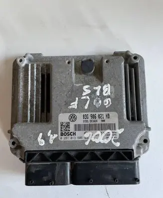 Volkswagen Golf V Engine control unit/module 03G906021HB 0281013606