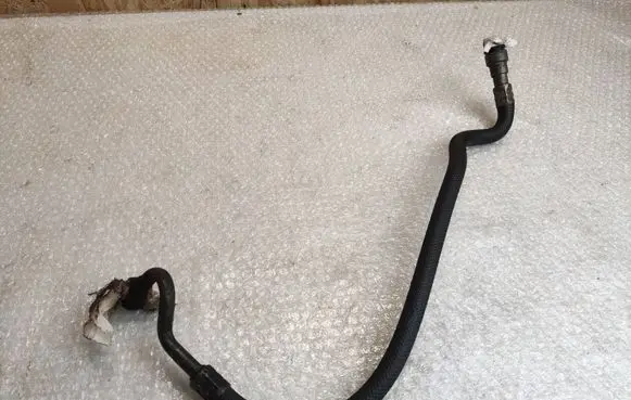 Power steering hose/pipe/line