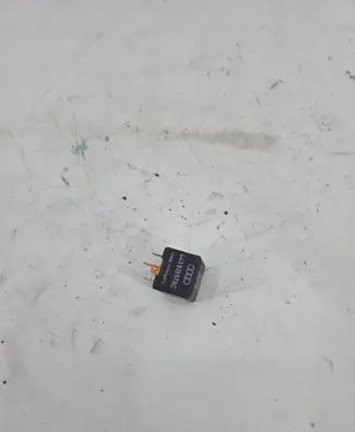 Audi A8 S8 D2 4D Other relay 443919578C