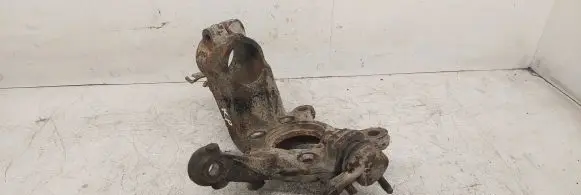 Seat Toledo III (5P) Front wheel hub spindle knuckle