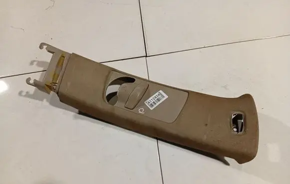 Subaru Legacy (B) pillar trim (top) S71501750