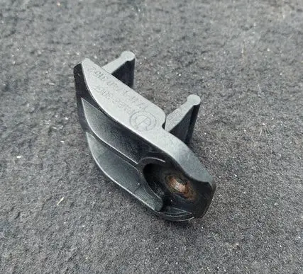 BMW 5 E39 Radiator mount bracket PA6630GF
