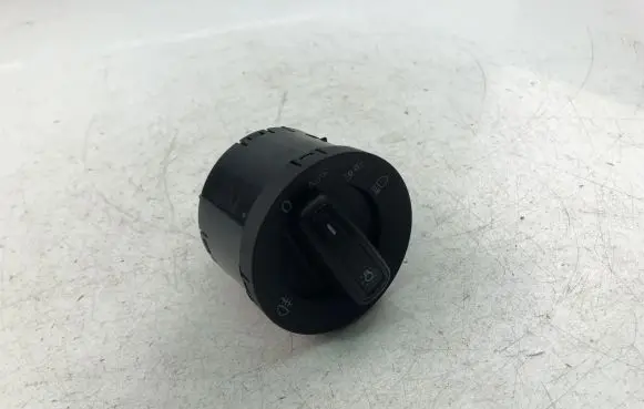 Volkswagen Golf VII Light switch 5G0941431AQ