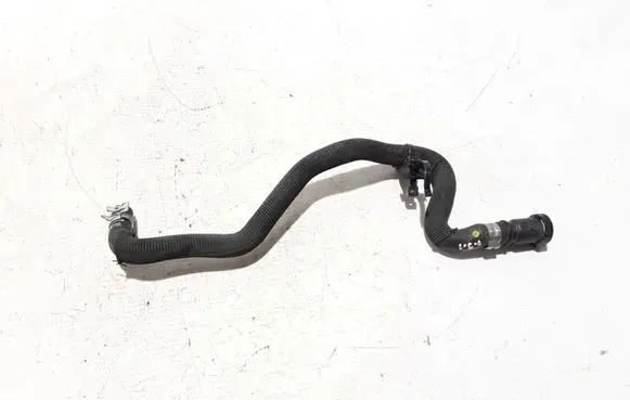 Renault Captur II Engine coolant pipe/hose 204762715R