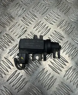Mazda 3 III Turbo solenoid valve SH0318741 14T325 70355409