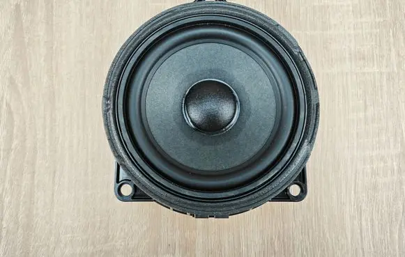 BMW 4 G22 G23 G24 G26 Panel speaker 2622468