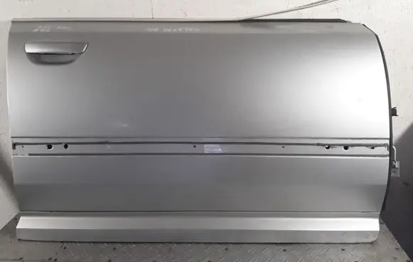 Audi A8 S8 D3 4E Front door 4E0831554
