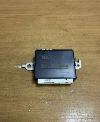 Toyota RAV 4 (XA50) Tailgate/trunk control unit/module 8922242101 2066