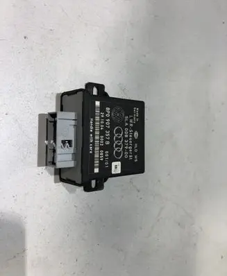 Audi A4 S4 B7 8E 8H Light module LCM 8P0907357B