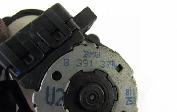 BMW 7 E38 Sunroof motor/actuator 8391374