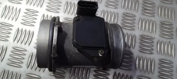 Audi A6 S6 C5 4B Mass air flow meter 059906461d afh70-25c