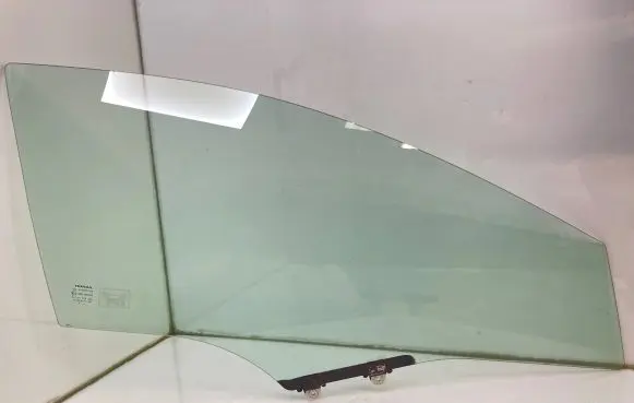 Honda Civic Front door window glass four-door 43R007951 DOT24M19AS2