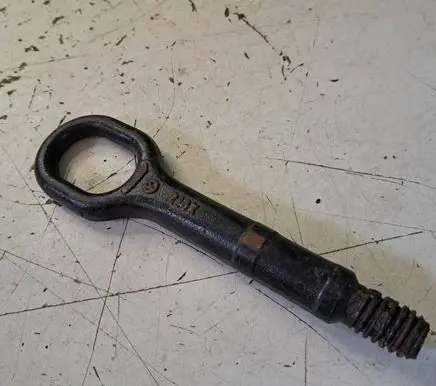 Skoda Octavia Mk2 (1Z) Towing hook eye 1T0805615A