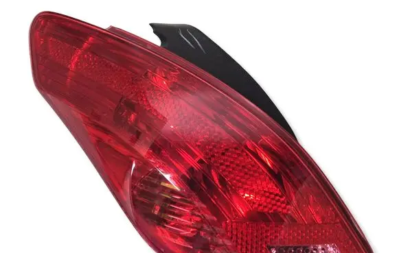 Peugeot 308 Rear/tail lights 9680425980