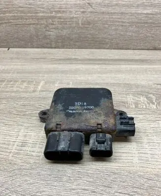 Mazda MPV Fan control module 1G06019700