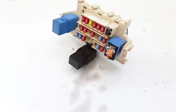Nissan Qashqai Fuse module NOCODE