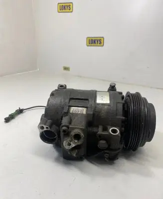 Audi A6 S6 C5 4B Air conditioning (A/C) compressor (pump) 4B0260805