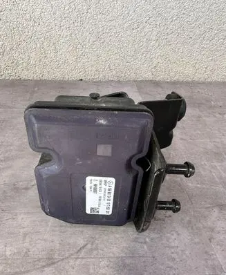 Mercedes-Benz GLE (W166 - C292) ABS Pump A1664310600