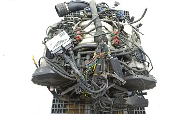 Audi A8 S8 D2 4D Engine
