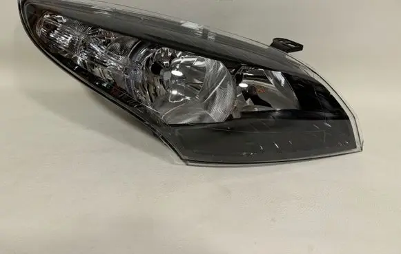 Renault Megane III Headlight/headlamp 130702325500