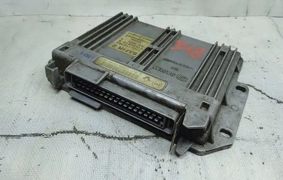 Renault Clio II Engine control unit/module 7700112763 9004280977 7700868294